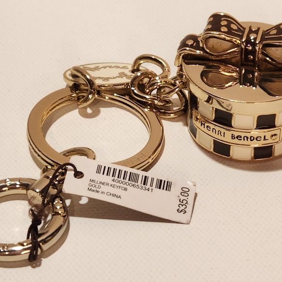 NWT! Henri Bendel hatbox purse handbag charm key fob keychain - Picture 4 of 8
